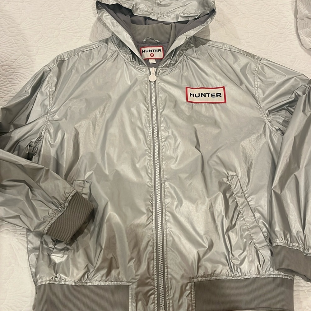 Hunter X for Target Silver Metallic Lined Jacket-Men’s Size Large